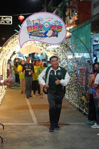 BIB: 
                            <button type="button" onclick="openModal(21830775)" class="btn btn-primary btn-sm float-right btn-popup" data-toggle="modal" data-target=".modal-high-quality">
                        <i class="fas fa-shopping-cart"></i> Add to Cart
                    </button>
                                            <button type="button" onclick="isThisMe(21830775, true)" class="btn btn-success btn-sm float-right btn-popup btn-isme hidden" data-toggle="tooltip" data-placement="bottom" title="นี่คือรูปของคุณใช่ไหม คลิกที่นี่เพื่อเอาเข้าอัลบั้ม">
                        <i class="fas fa-plus"></i> Add to album
                    </button>
                    <button type="button" onclick="isThisMe(21830775, false)" class="btn btn-warning btn-sm float-right btn-popup btn-isnotme hidden">
                        <i class="fas fa-ban"></i> Remove from album
                    </button>